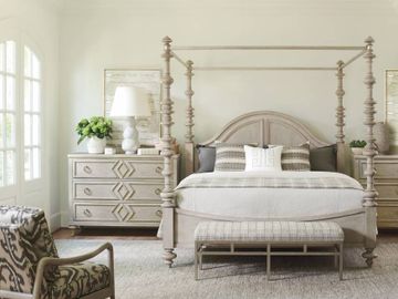 Heathercliff Poster Bed by Lexington - view 3