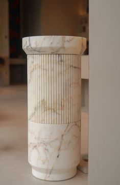 Doric washbasin by Maami Home