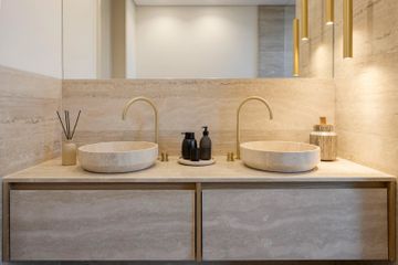 Puro washbasin by Maami Home