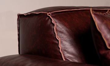Dodo sofa by Mantellassi 1926