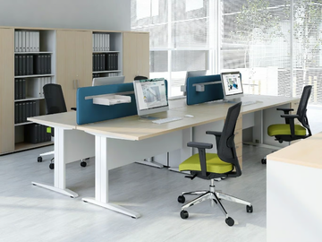 OGI_N - Sectional rectangular office desk with sound absorbing screens by Mdd - view 2