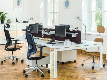 OGI_U - Multiple office desk with sound absorbing screens by Mdd - view 2