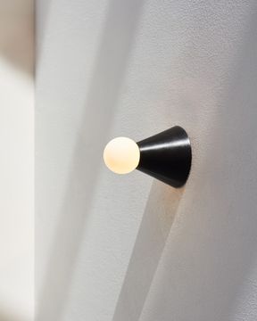 Cone Light by Michael Anastassiades - view 3
