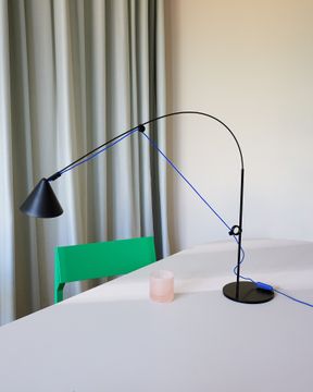 AYNO S | table lamp | ZEIT EDITION ultramarin by Midgard Licht