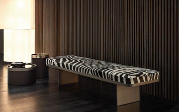 Clive by Minotti - view 3