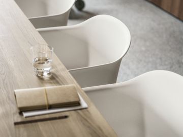 Fiber Armchair Sled Base by Muuto - view 4