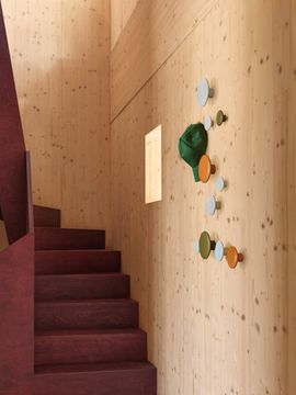 Dots Wood by Muuto - view 3