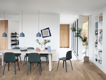 Visu Chair Wood Base by Muuto - view 4