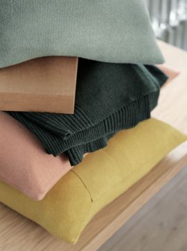 Layer Cushion by Muuto - view 7