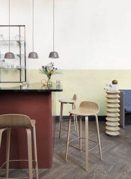Visu Bar Stool Wood Base - 75 cm / 29.5" by Muuto - view 5
