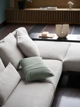 Layer Cushion by Muuto - view 6
