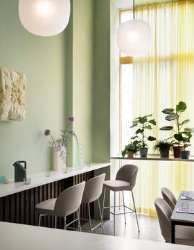 Oslo Bar Stool 75 cm / 29.5" by Muuto - view 5