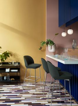 Oslo Bar Stool 75 cm / 29.5" by Muuto - view 3