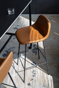 Fiber Bar Stool Tube Base - 75 cm / 29.5" by Muuto - view 9