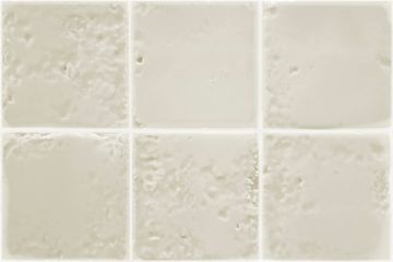 Montera Bay Basic Bone Gloss by Nanda Tiles