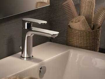 EXTRO - Countertop single handle washbasin mixer with pop up waste by Newform - view 3