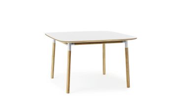 Form Table 120 x 120 cm Black/Oak by Normann Copenhagen - view 3