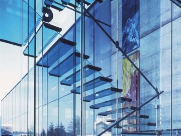 Glass stairs and floors by OKALUX - view 2