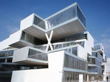 Heat-insulating and solar control glass (COMBI) by OKALUX - view 2