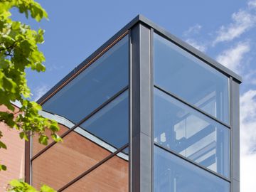Heat-insulating and solar control glass (COMBI) by OKALUX - view 7