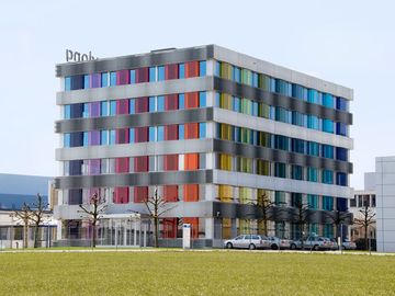 Laminated design glass by OKALUX - view 4