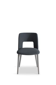 Uma 514 Chair by Origins 1971