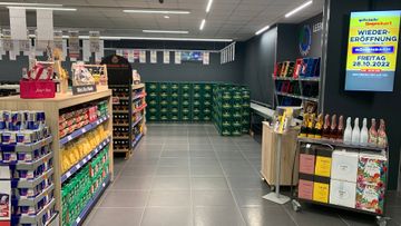 REFLOORING OF GETRÄNKE DEGENHART STORE by Pave and Go