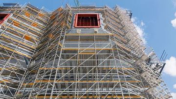 High level of working safety for scaffold assembly and use by PERI - view 4