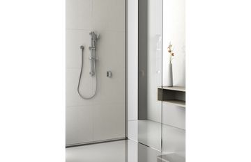 Rush Rail Shower by Phoenix Tapware - view 4