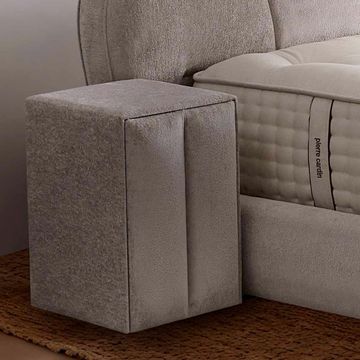 Fonksiyonel ve Estetik Detaylar: Komodin, Bench ve Puf Modelleriyle Odanızı Tamamlayın by Pierre Cardin Yatak