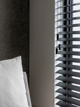 Wooden blinds by Zonnelux by Piet Boon - view 8
