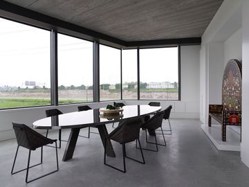 IDS dining table by Piet Boon - view 5