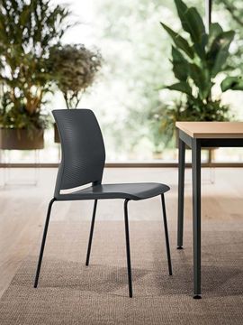 Close - Living by Quadrifoglio Group
