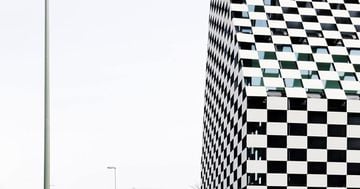 Fassade  aus Glasfaserbeton by RIEDER