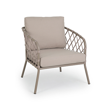 Indira Armchair by Sandalyeci