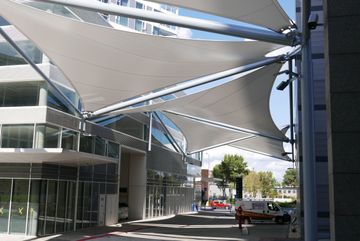Tenseo Advanced – Membrane Précontraint® durable by SERGE FERRARI
