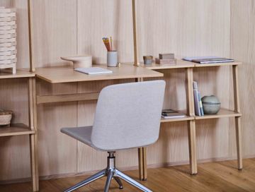 Amstelle chair with 4-star base by Swedese - view 2