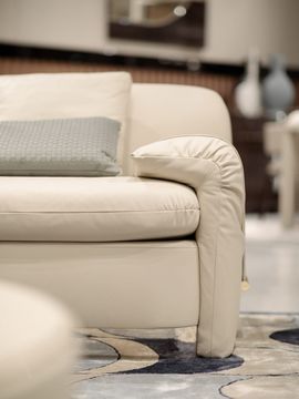 Eclipse armchair by Turri - view 3