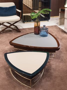 Madison triangle coffee table by Turri - view 2