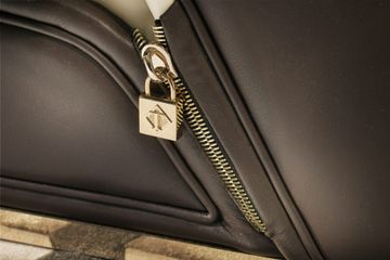 Vogue sofa by Turri - view 3