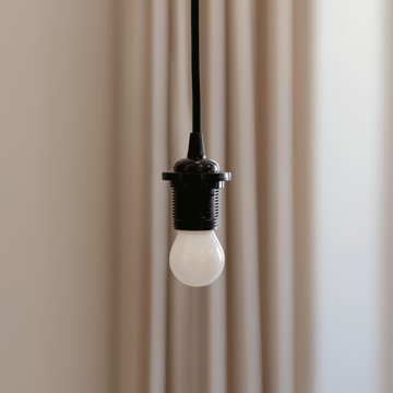 Petite Idea E27 | bulb by UMAGE (Vita Copenhagen)
