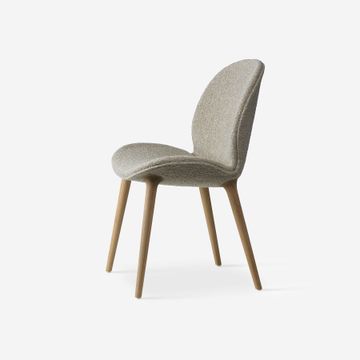 Lodge chair by Vipp - view 2