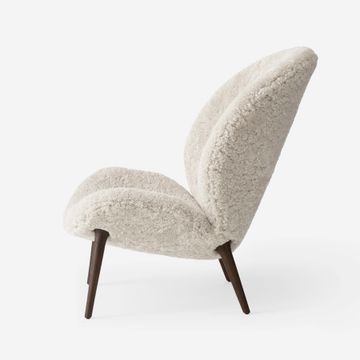 Lodge lounge chair by Vipp - view 3