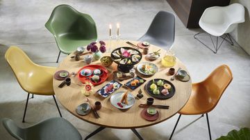 Eames Plastic Armchair DAX by Vitra - view 2