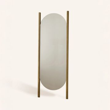 Lorea Spejl - Valnød by We Do Wood