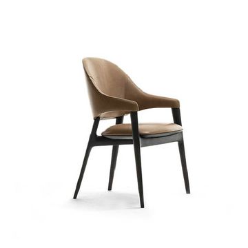 The iconic chair of the modern collection with impactful and harmonious design by Zanaboni