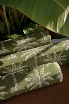 VENICE BEACH - LOS ANGELES - Jacquard fabric with floral pattern by Élitis - view 3