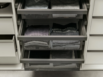 INTERMEZZO - Wardrobe drawer by Adok