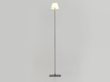 MYA - Glass floor lamp by Aromas del Campo