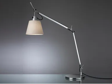 TOLOMEO BASCULANTE - LED adjustable with swing arm table lamp by Artemide